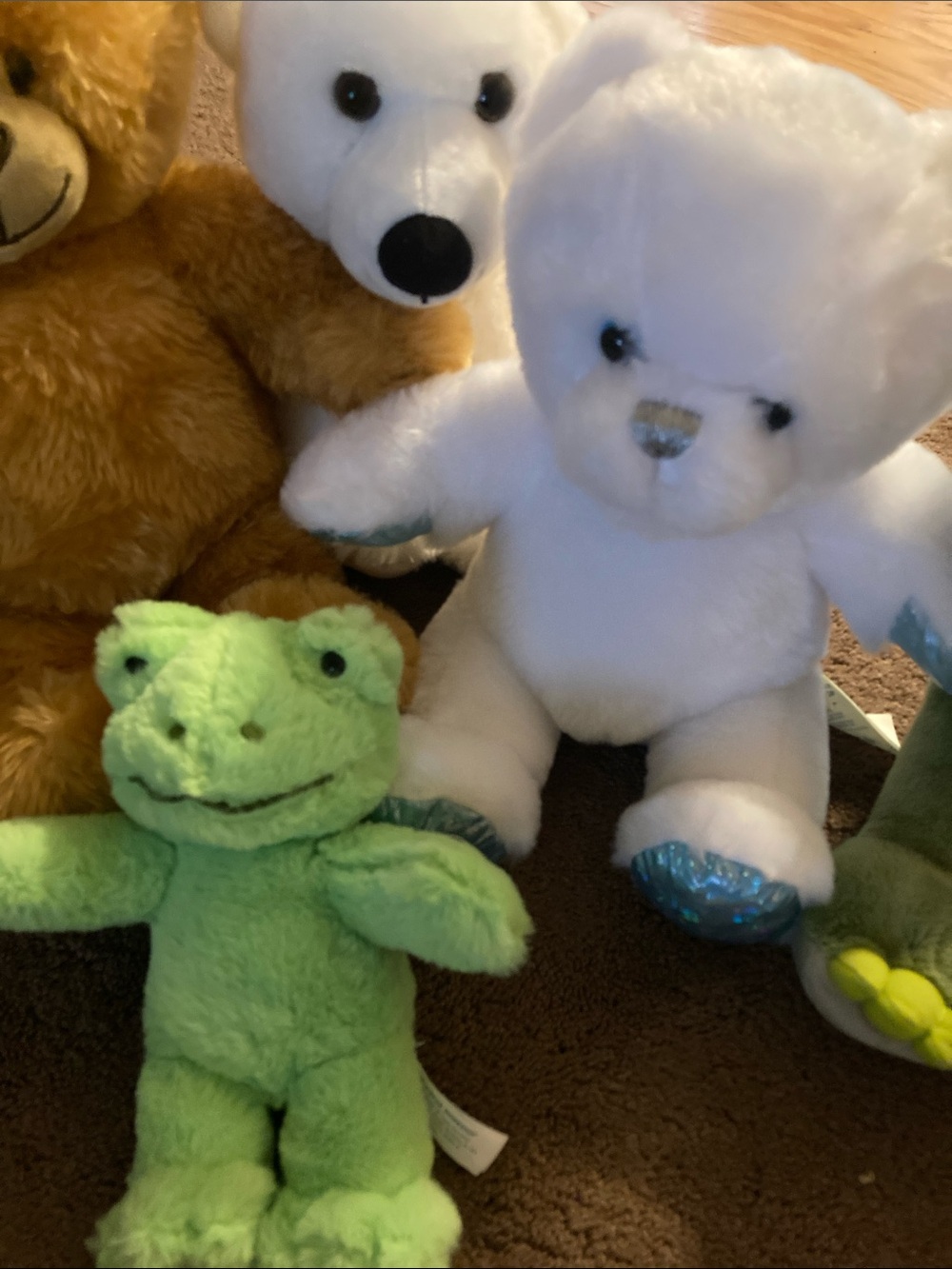 Build-A-Bear bundle 6 of them
Dino is brand new